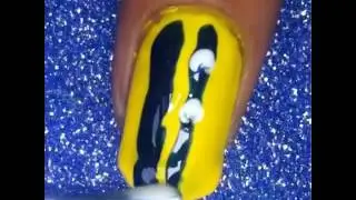 SkyhighNails showing her beautiful yellow nail art (video 1)