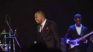 Johnny Aaron - Je depends de toi  ( Concert Live &agrave;  Showbuzz)