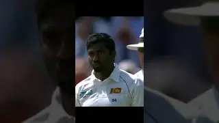 Magical Delivery By Muralitharan | Batsmen Shocked