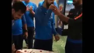 VIRAT KOHLI BIRTHDAY CELEBRATION​ WITH TEAM INDIA