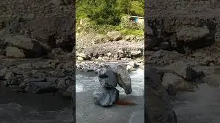 Stone balancing           #stonebalance #trending #stonebalancing #youtubeshorts#youtuber#shortsclip