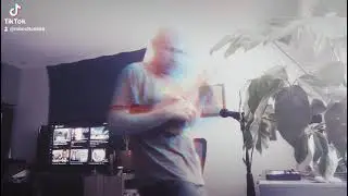 Ukulele Loops and Soloing