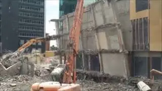Final demolition of Downtown Shopping Centre
