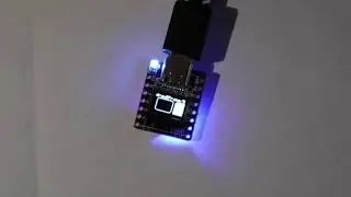 ESP32-C3 0.42" OLED 72x40 SSD1306 pixel AI-042C3 default demo connected with USB-C Development board