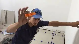 NIVELADOR DE PISO Plastic Fácil ,PARECIDO COM O ROBOZINHO,MINHA OPNIÃO! RAPHAEL MADEIRA
