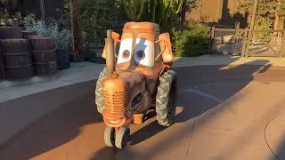 Oggie Boogie Bash California Adventure 2022 - Mater’s Graveyard JamBOOree (4 Songs) 4K