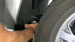 2009-18 RAM 1500, 19-24 Classic & 10-19 2500/3500 - Rear ROCKSTAR&trade; Splash Guard Install Video