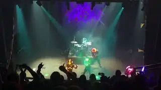 The Living Tombstone - Be Alone (Unreleased) [Live @ House Of Blues, Houston]