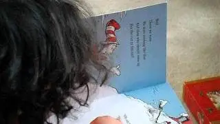 Gwen reads!