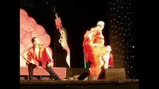 CLAIRE SIMPSON canta  MIRAME  en Espectaculos  LUIS PARDOS 2005