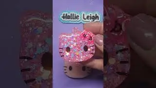 Resin ASMR #hallie_leigh #asmr #resin #glitterqueen #peelinglatex #satisfying #oddlysatisfying
