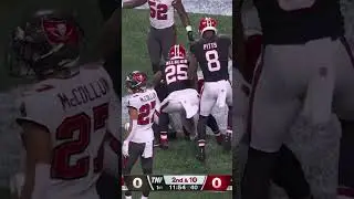 Drake London is different on the football field 😤 #nfl #football #atlantafalcons #highlights