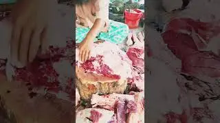 Amazig Frash Ox and Big Knife are Exports Butcher #meatmarket #food #beefcurry  