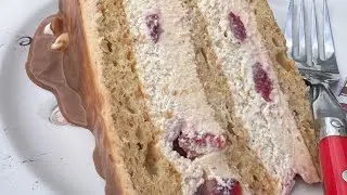 Berries and cream cake