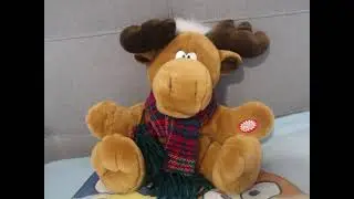 Dandee dancing moose w/ moving mouth