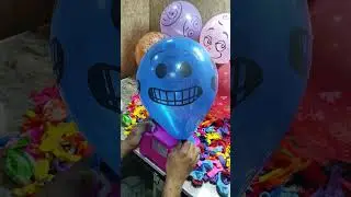 Blue Emoji Face Pop Balloon #popping #blowup #balloons #balloonpump #asmr #ytshort #artattack