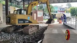 SEGUE A OBRA DO BURAC&Atilde;O DA RODOVI&Aacute;RIA DE JUQUITIBA EPCCO.