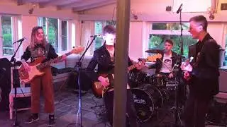 Dystortion - Polly Beese&rsquo;s Riverside Bar April 2019