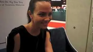 Lipstiq.com: Thai Supermodel, Sonia Couling at Crabtree & Evelyn Pavilion Launch