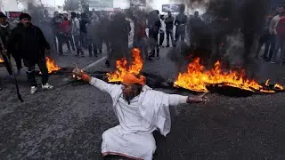 Hindu And Muslim Fight In Jammu And Kashmir After Pulwama Attack InFront of Police | Hindu vs Muslim