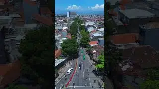 Situasi lalu lintas di Jalan Kopo, Bandung #bandung #jalankopo #drone #dji