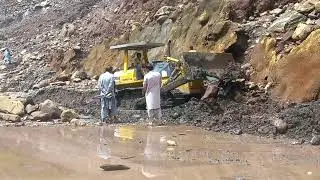 Bulldozer Solutions for Reservoir Flushing: Trash and Sediment Removal Made Easy
