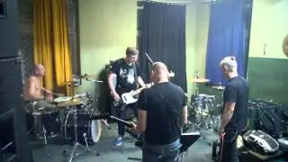 The Defectives - 1 (live@ rehearsal room)