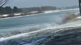 Winter Scuba Diving in Canada - Ontario Road Bridge Welland, ON