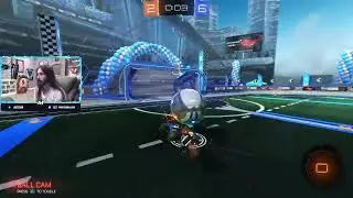 MoistCr1itkal Roasts Xqc On Rocket League