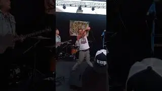 Listen to The Stitches 👊🏼💥 #TheStitches #punk #punkrock #LongBeach #BambooClub
