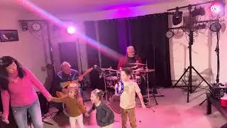 I saw her standing there 