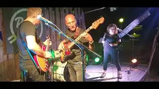 Concert de Rock Addict au camping du plan d'eau de Ceaux d