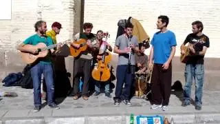 Milchakas - Granada Street Performers