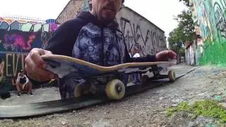DOUGLAS PANKRAGE USANDO LOKOCAM - SKATE
