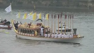 Olympic Torch Relay - Day 70 - Royal Rowbarge 