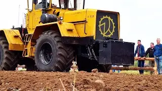 K 701 M Kirovets ( KIRA ) - ZT 323 Gespann vor Kasi Power ( Banzkow )