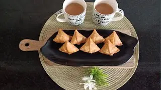 MINI DRY SAMOSA |EASY FESTIVE SNACKS | FARSAN SAMOSA | MOONG DAL STUFFED SAMOSA