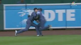 CWS@DET: Coats holds onto catch after scary collision