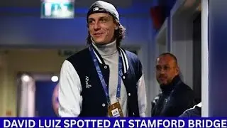 DAVID LUIZ SPOTTED AT STAMFORD BRIDGE WITH CHELSEA PLAYERS IN THE DRESSING ROOM 👀💙🔥