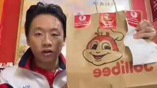 trying JOLLIBEE for the first time