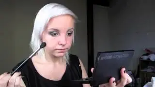 Smokey Eye Tutorial - Smashbox Smokebox Palette