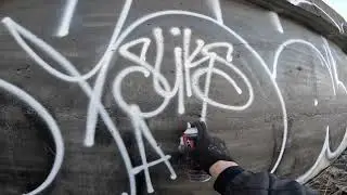 Single player pART15 // 3 throws on the river and the largest graffiti photograph in the world