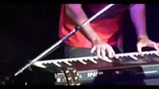 22 - Comfortably numb  - The End Durga McBroom, Guy Pratt, Jon Carin 2010