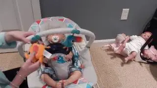 Устанавливаем новый шезлонг от BabiesRUs для новорожденных!