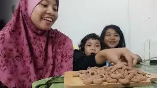 Mukbang keropok chocolate,asam kulit limau,gula ii masam perisa anggur🥴😋