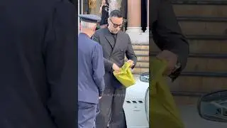 Rich gentleman tips coins to Valet at Hotel Paris #billionaire #monaco #luxury #trending #lifestyle
