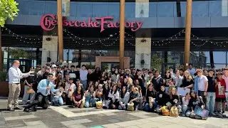 American 🇺🇸 School The cheesecake factory 