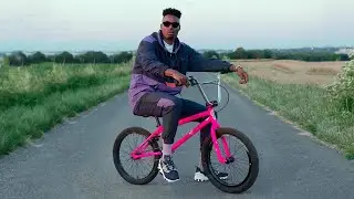 RICKY LA &ndash; HOLIDAYS [Official Music Video]