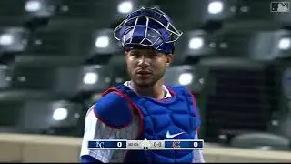Willson Contreras Nabs Adelberto Mondesi at Second