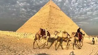 WALKING AROUND THE PYRAMIDS OF EGYPT